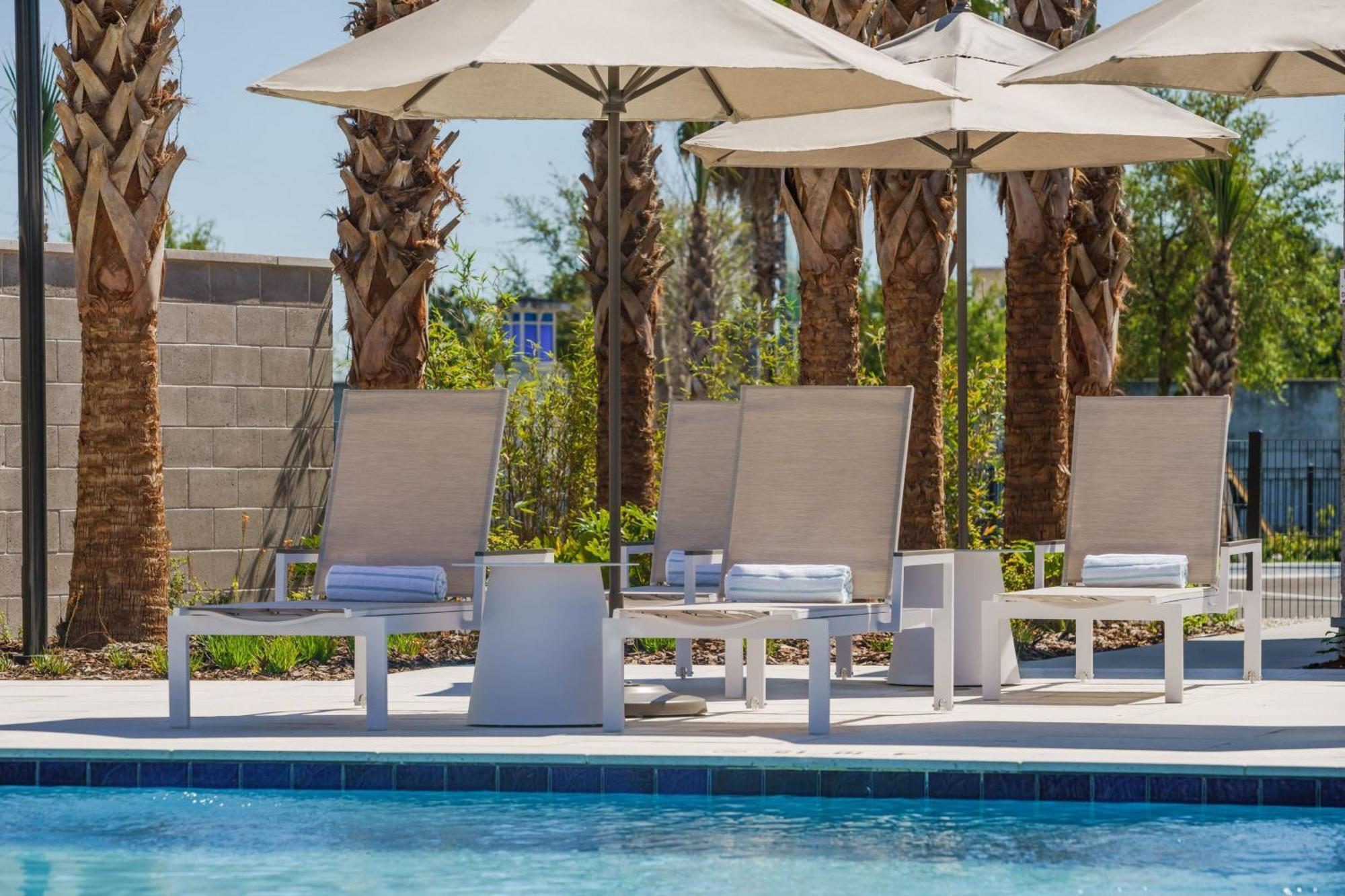 Ac Hotel By Marriott Jacksonville St Johns Town Center Bagian luar foto