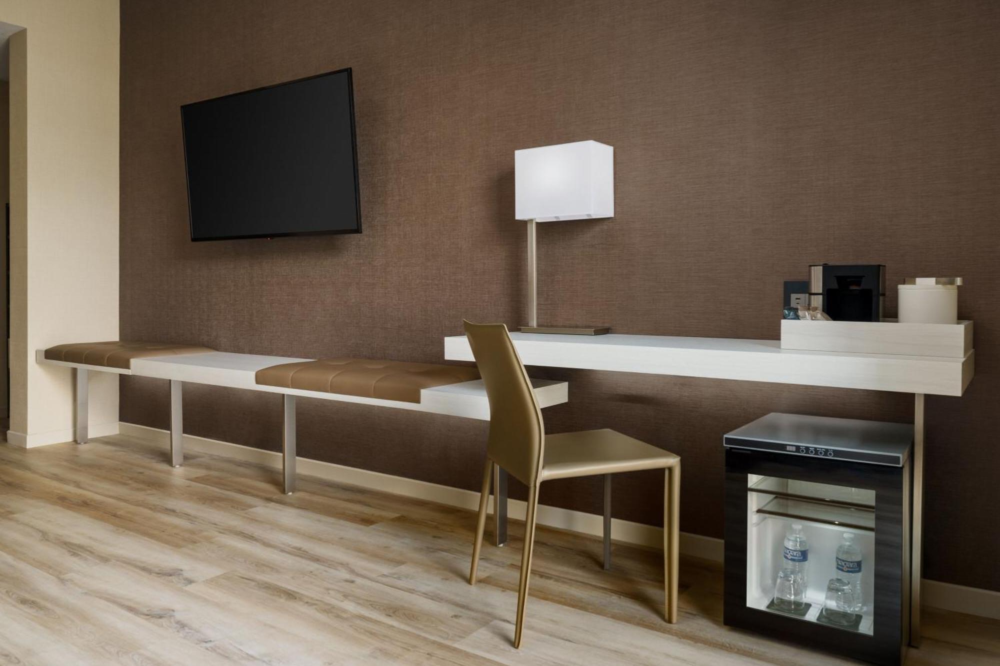 Ac Hotel By Marriott Jacksonville St Johns Town Center Bagian luar foto